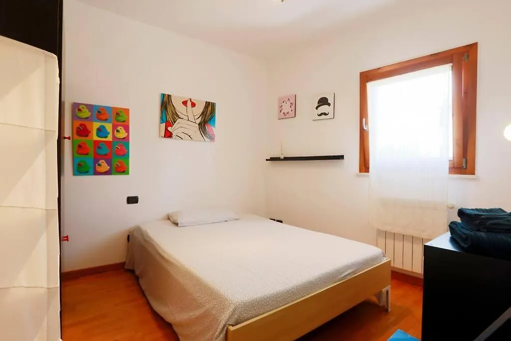 Quercegrossa 10 Apartment